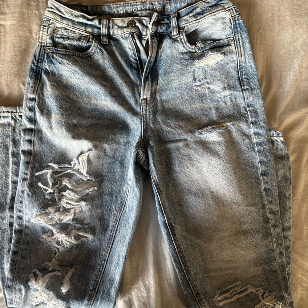 American Eagle Outfitters Light Blue Denim Jeans